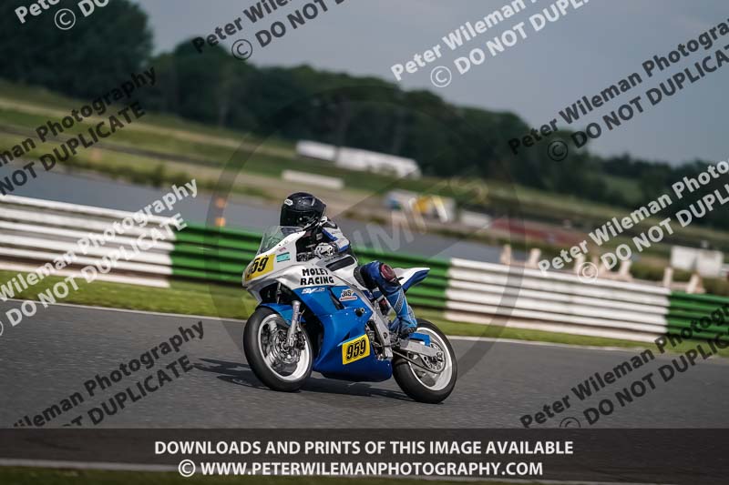 enduro digital images;event digital images;eventdigitalimages;mallory park;mallory park photographs;mallory park trackday;mallory park trackday photographs;no limits trackdays;peter wileman photography;racing digital images;trackday digital images;trackday photos